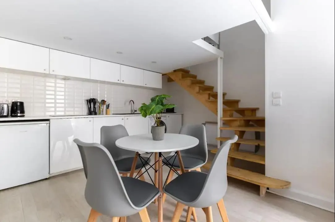 Appartement Duplex Proche De L'Arc De Triomphe Et Trocadero Paris 0*,