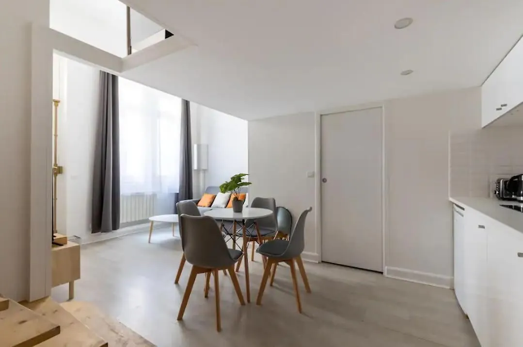 Appartement Duplex Proche De L'Arc De Triomphe Et Trocadero Paris