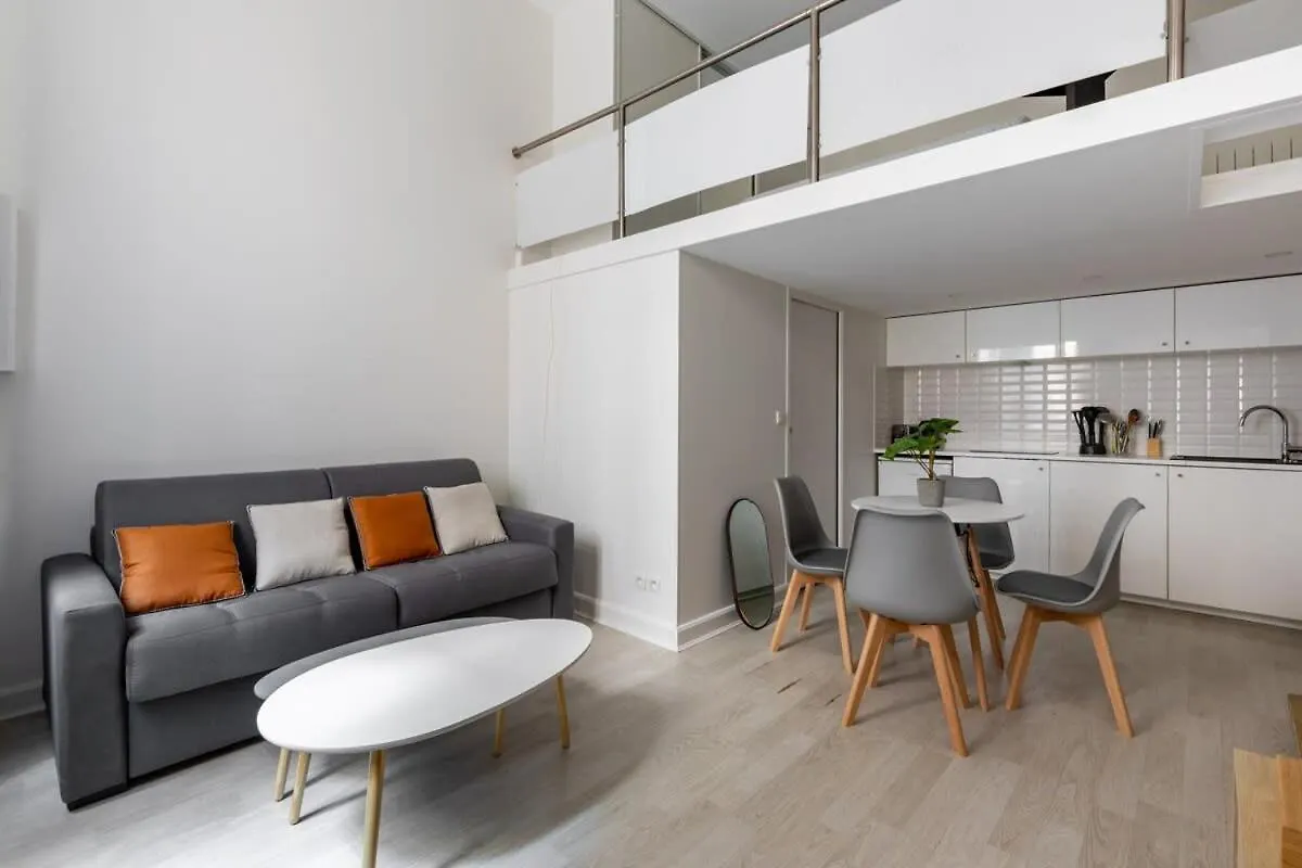 Appartement Duplex Proche De L'Arc De Triomphe Et Trocadero Paris